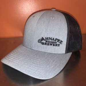 Trucker hat grey black